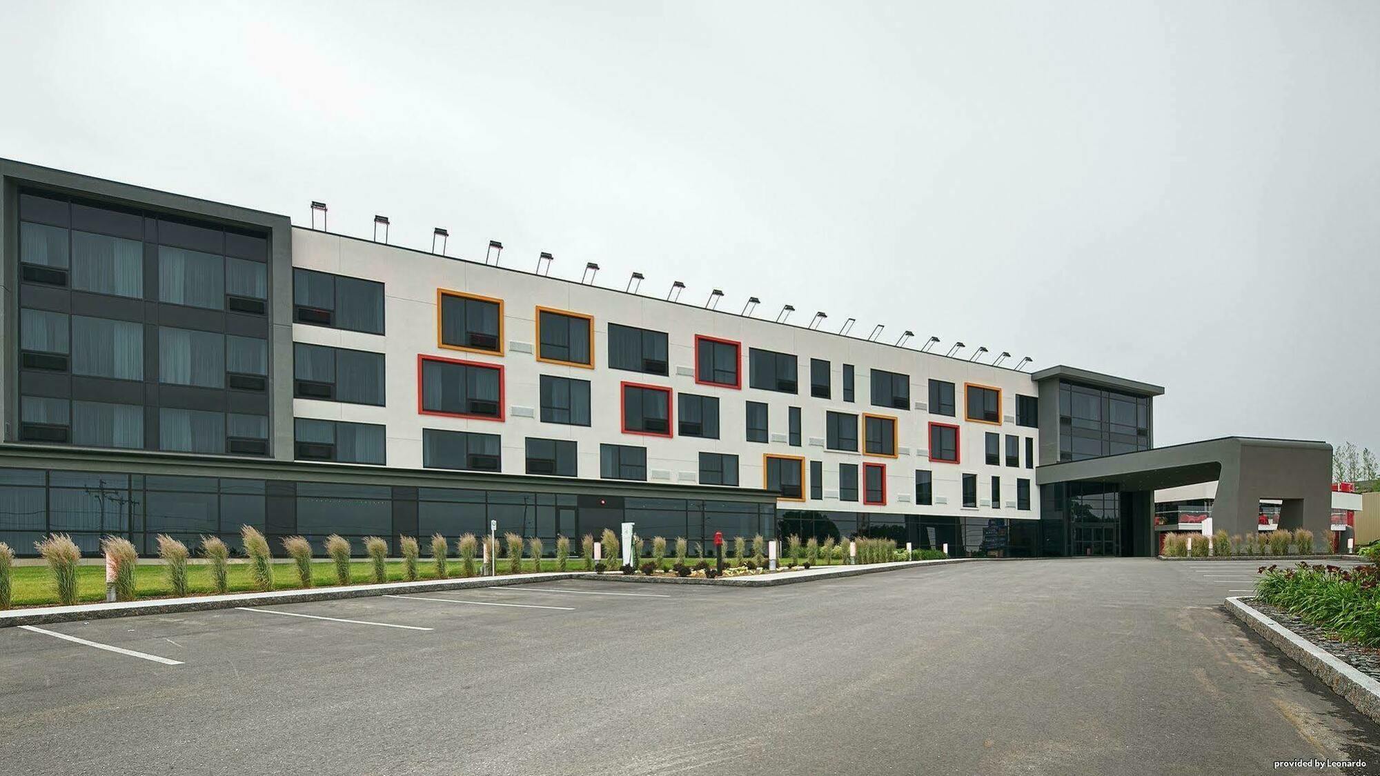 Hotel Levesque Rivière-du-Loup Exterior foto
